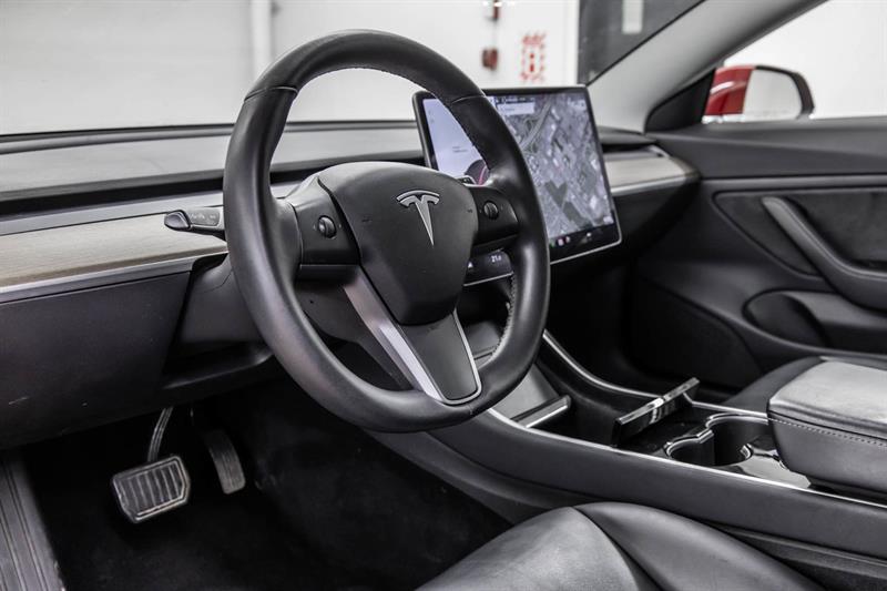 tesla Model 3 2019 - 14