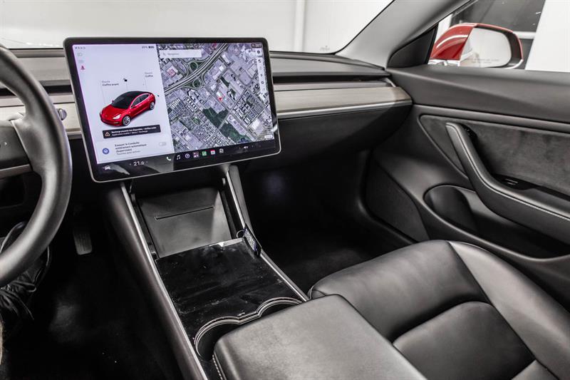 tesla Model 3 2019 - 16