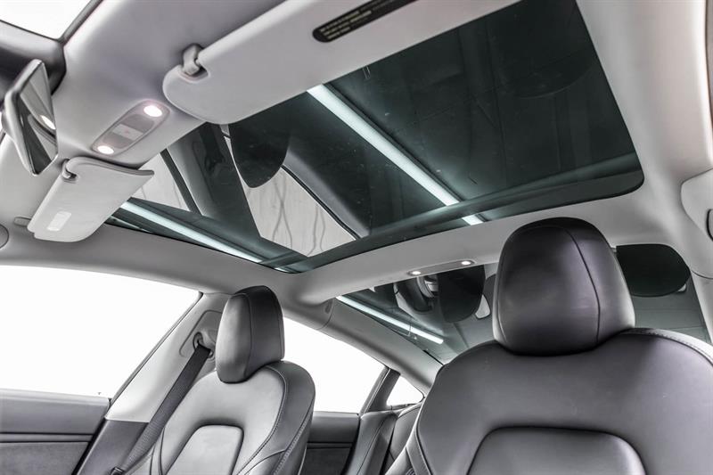 tesla Model 3 2019 - 23