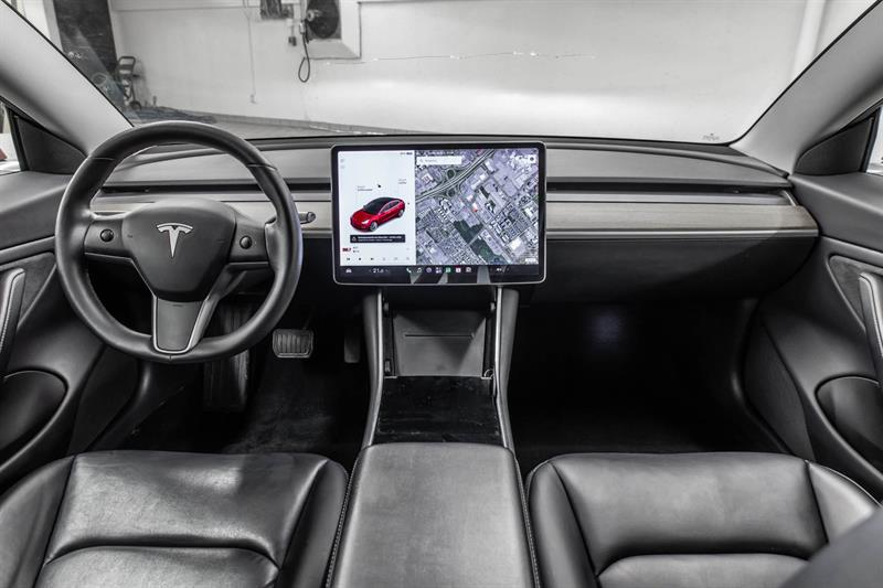 tesla Model 3 2019 - 25