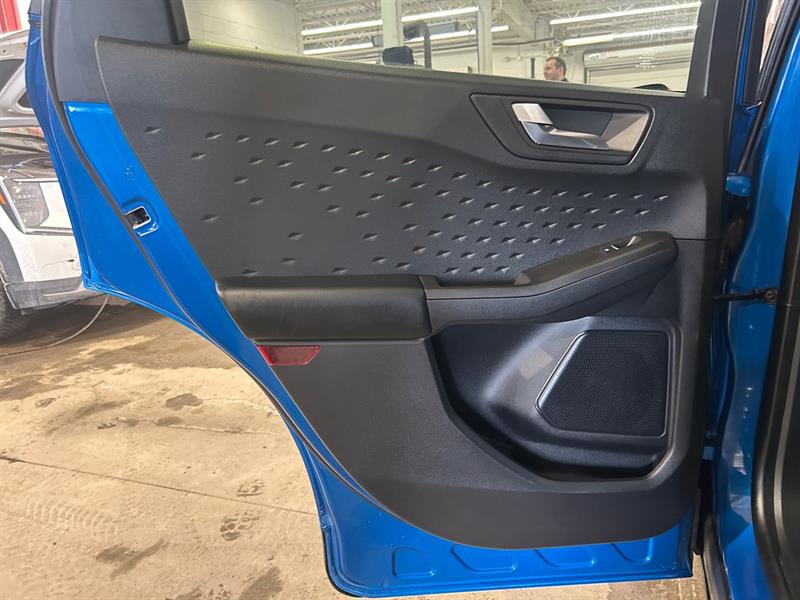 ford Escape 2020 - 29