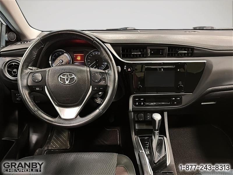 toyota Corolla 2018 - 13