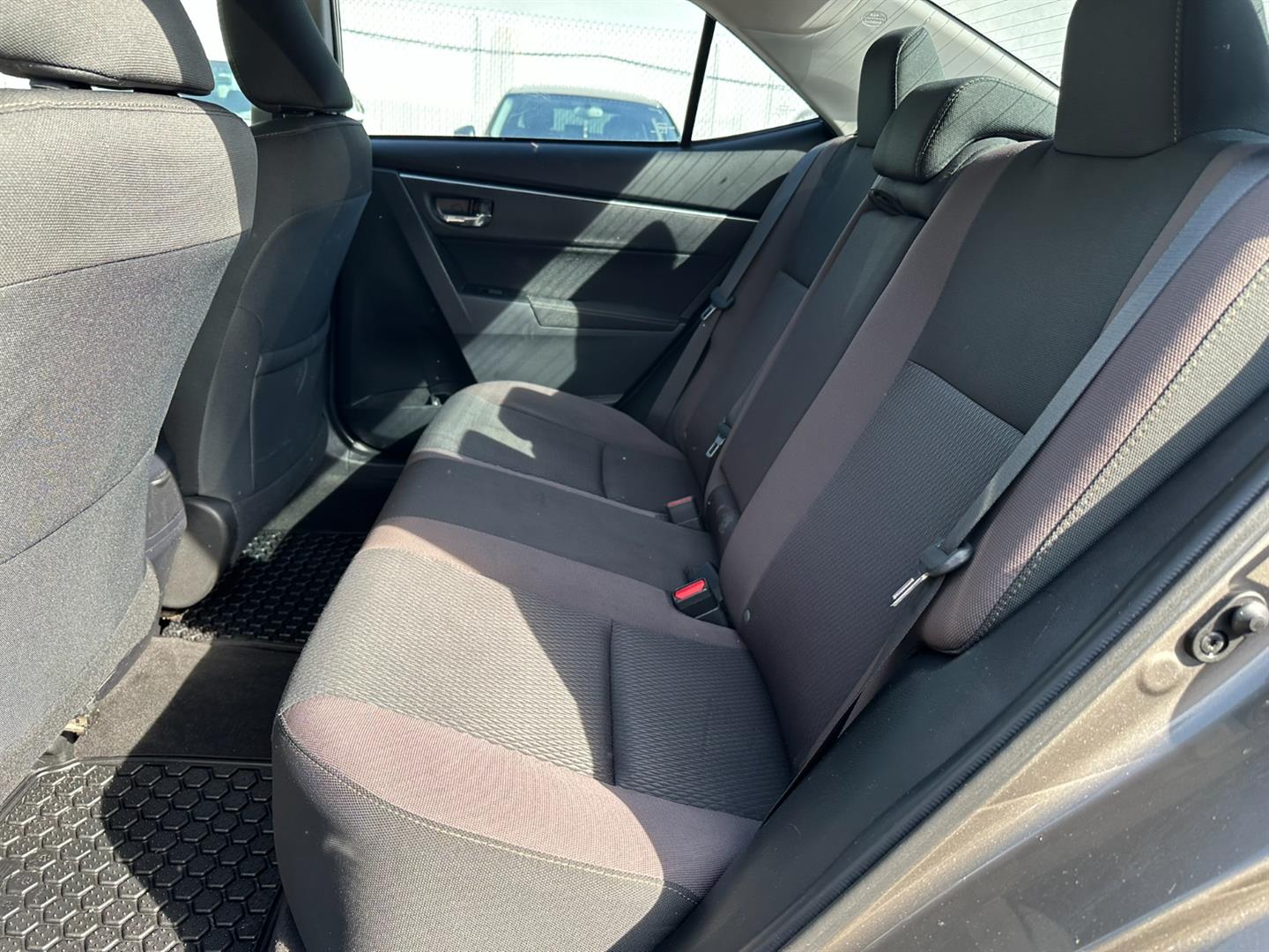 toyota Corolla 2017 - 8