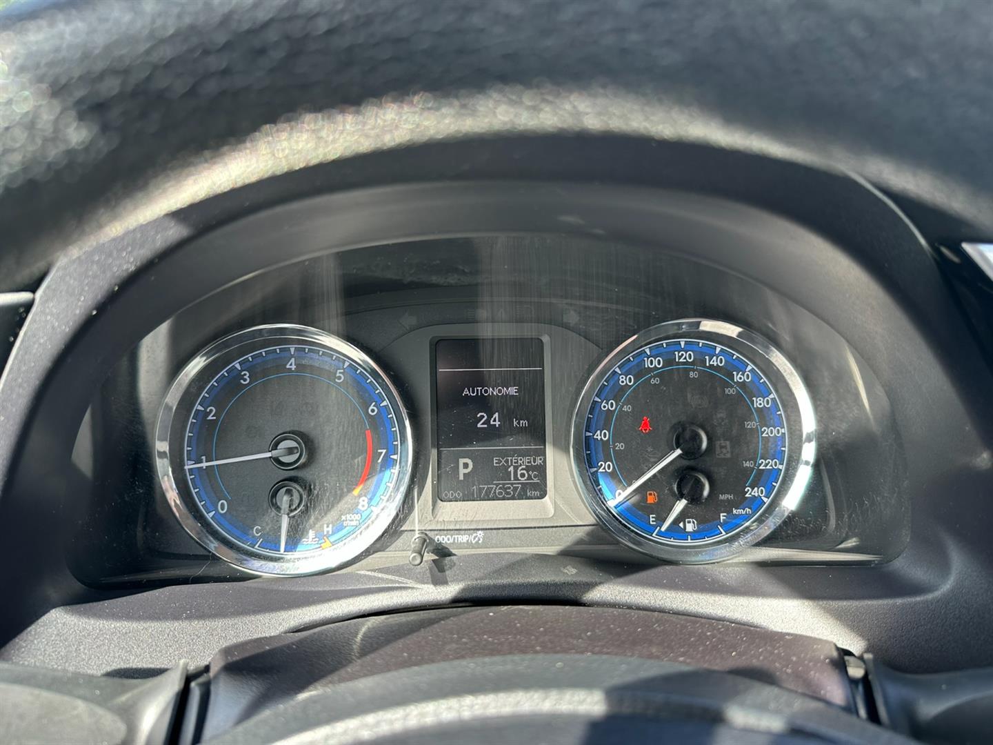 toyota Corolla 2017 - 14