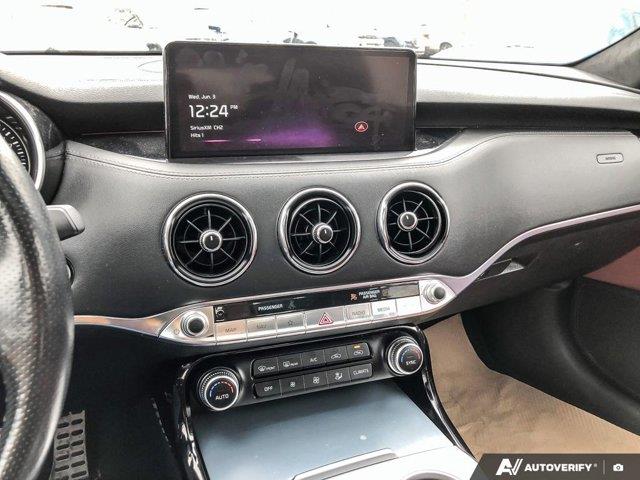 kia Stinger 2023 - 18