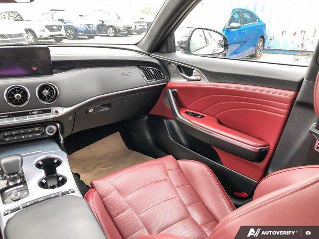 kia Stinger 2023 - 24