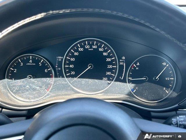 mazda Mazda3 Sport 2022 - 18