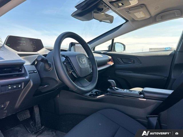 toyota Prius Plug-In Hybrid 2026 - 16