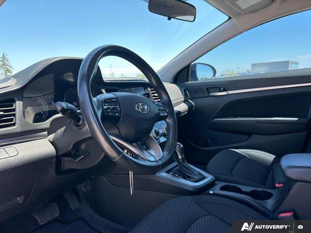 hyundai Elantra 2019 - 16