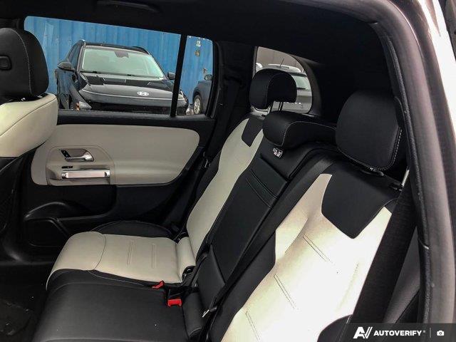 mercedes-benz GLB 2022 - 22