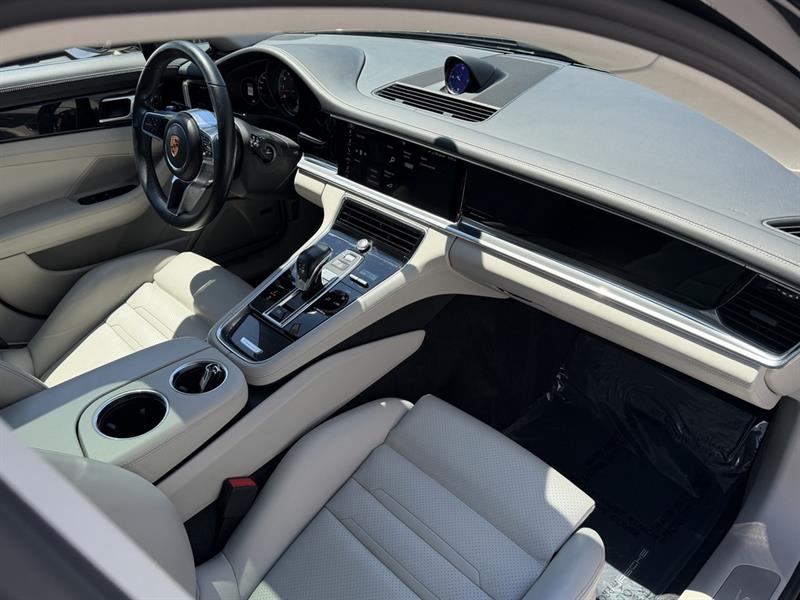porsche Panamera 2018 - 30