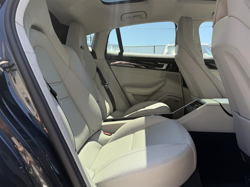 porsche Panamera 2018 - 34