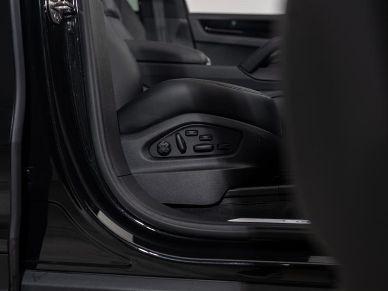porsche Cayenne 2023 - 19