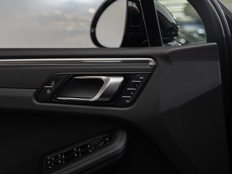 porsche Macan 2025 - 18