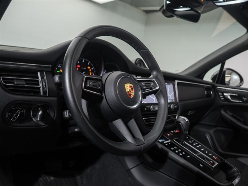 porsche Macan 2025 - 26