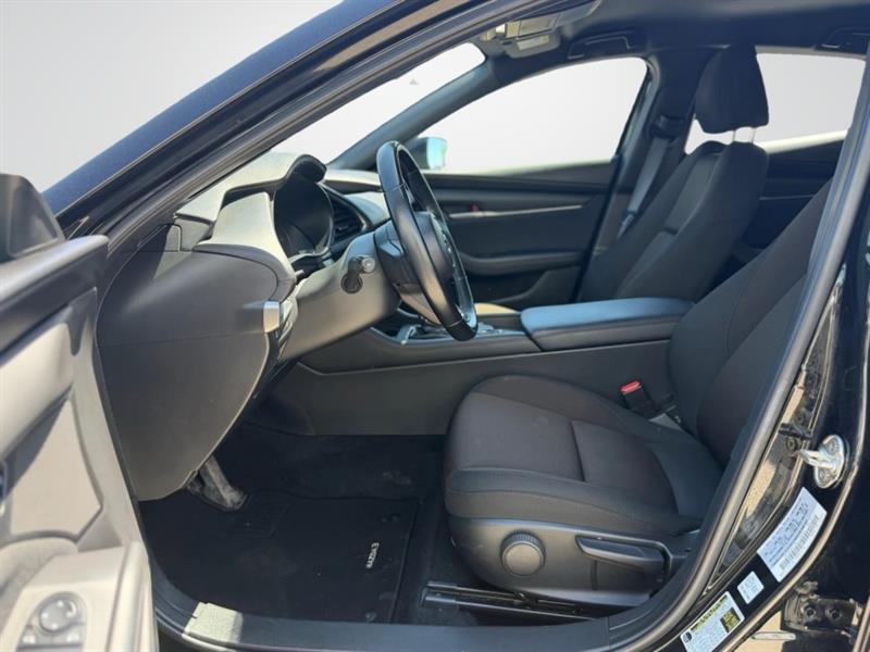 mazda Mazda3 2022 - 10