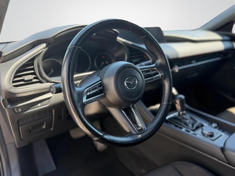mazda Mazda3 2022 - 11