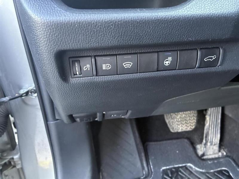 toyota RAV4 2023 - 8