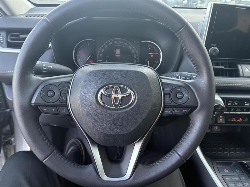 toyota RAV4 2023 - 9