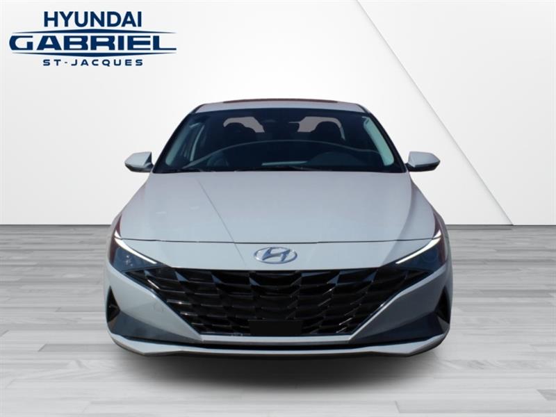 hyundai Elantra 2022 - 2