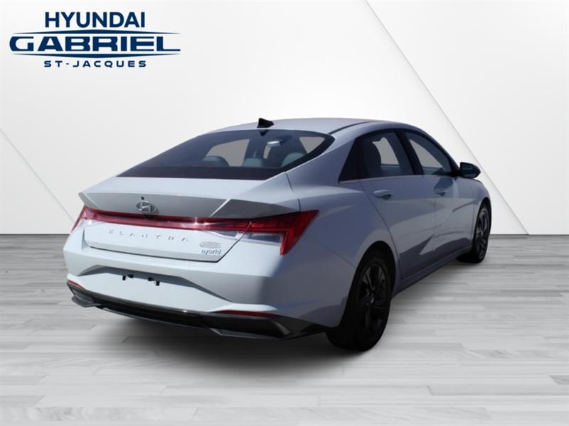hyundai Elantra 2022 - 4
