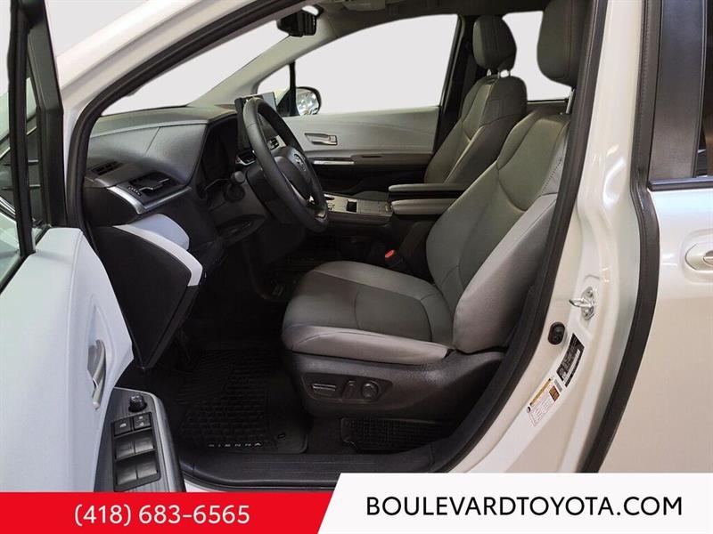toyota Sienna 2025 - 9