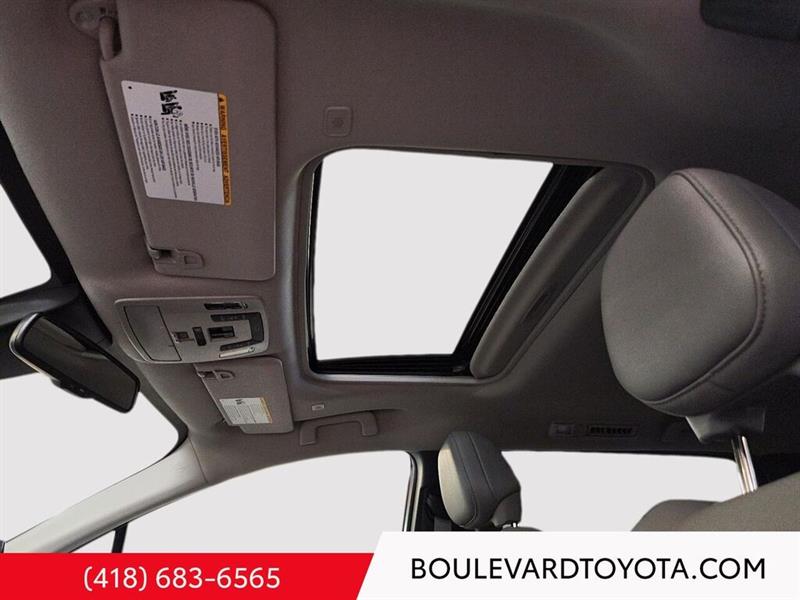 toyota Sienna 2025 - 11
