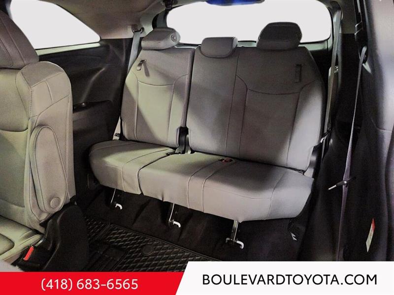 toyota Sienna 2025 - 23
