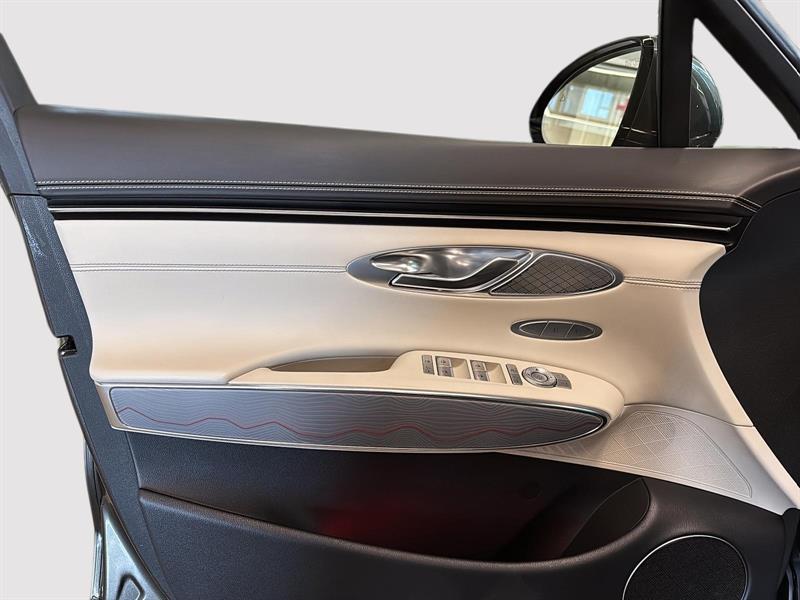 genesis GV70 2023 - 10