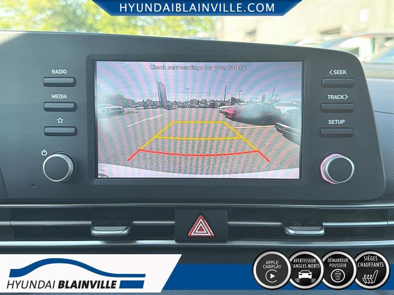 hyundai Elantra 2022 - 17