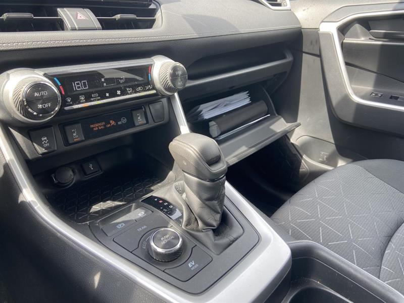 toyota RAV4 2021 - 18