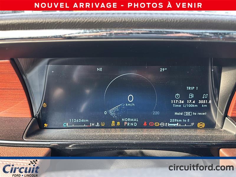 lincoln Navigator 2022 - 4