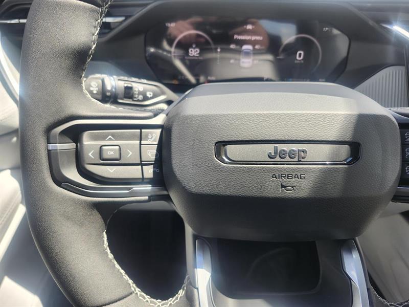 jeep Cherokee 2026 - 25