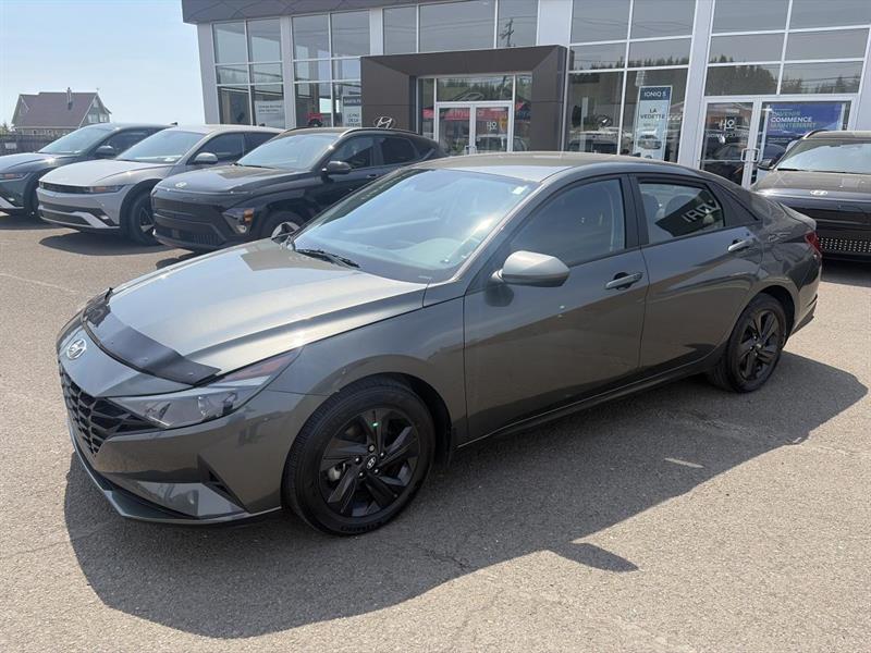 hyundai Elantra 2023