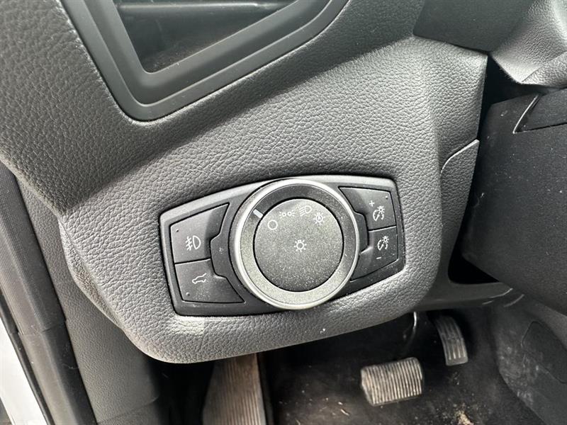 ford Escape 2018 - 27