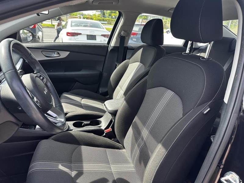 kia Forte 2023 - 12