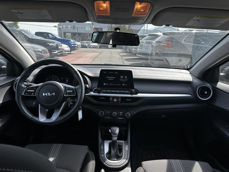kia Forte 2023 - 14