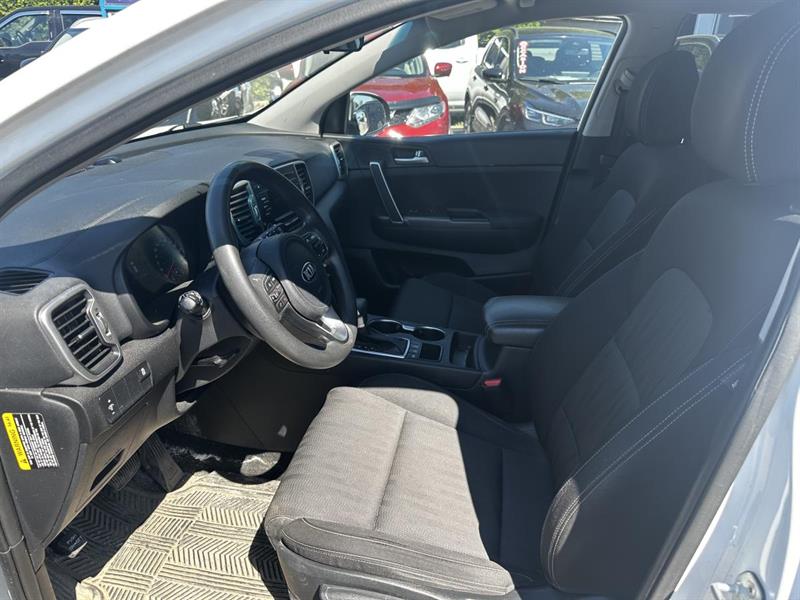 kia Sportage 2018 - 12