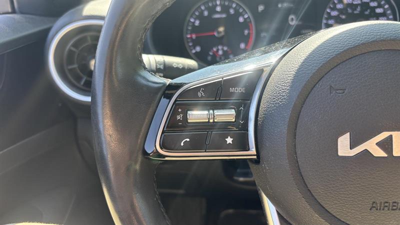 kia Forte 2023 - 13