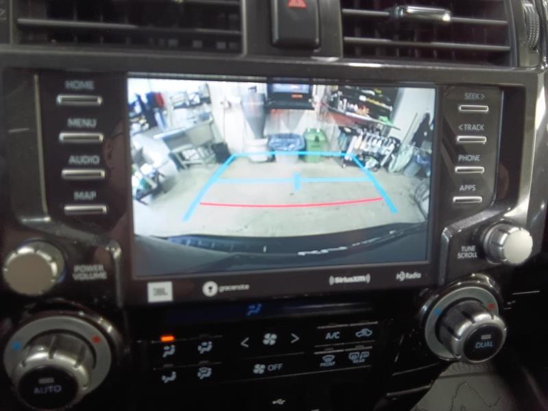 toyota 4Runner 2021 - 19