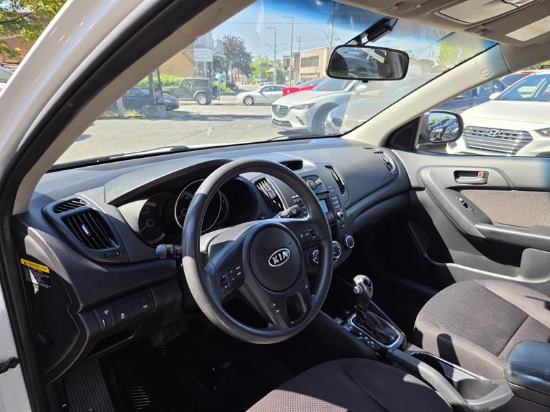 kia Forte 2012 - 17