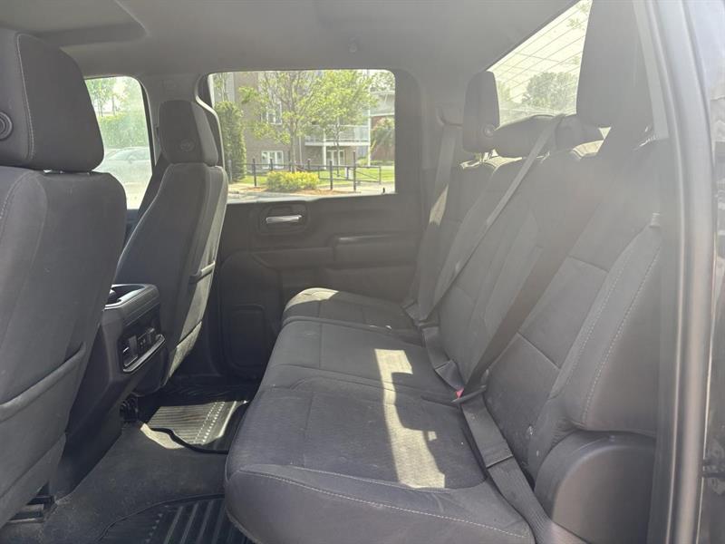 chevrolet Silverado 2500 HD 2022 - 18