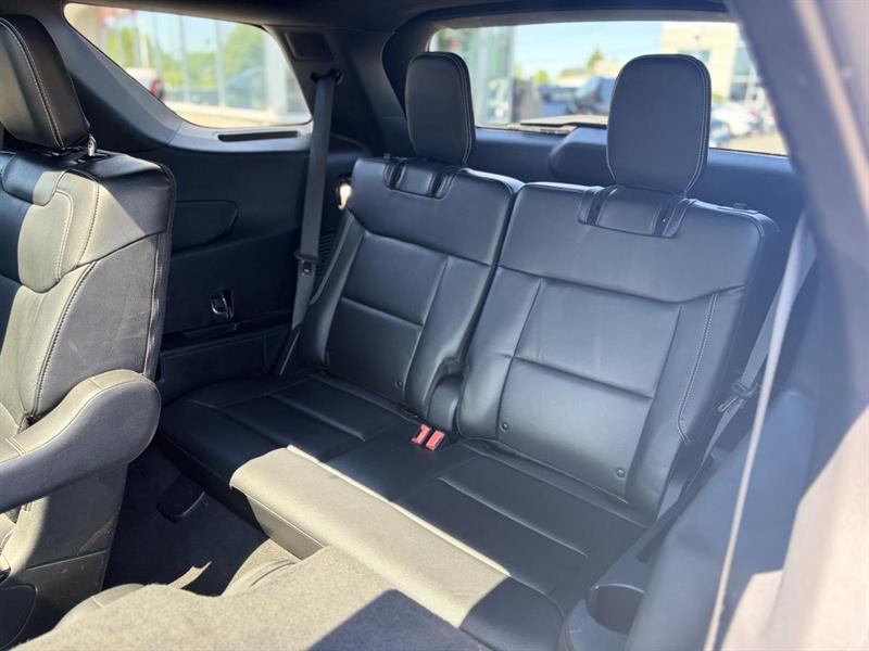ford Explorer 2022 - 12