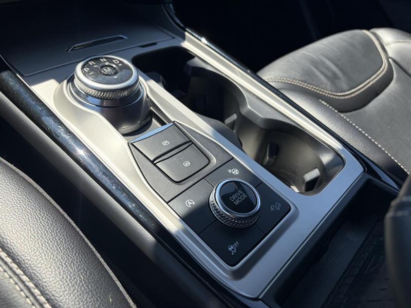 ford Explorer 2022 - 23