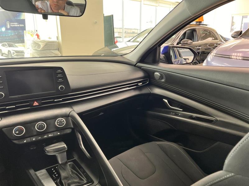 hyundai Elantra 2021 - 14