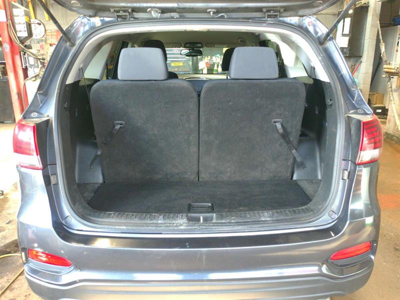 kia Sorento 2019 - 16