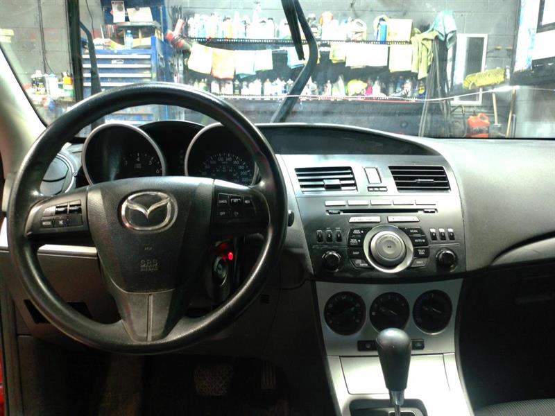 mazda Mazda3 2010 - 11
