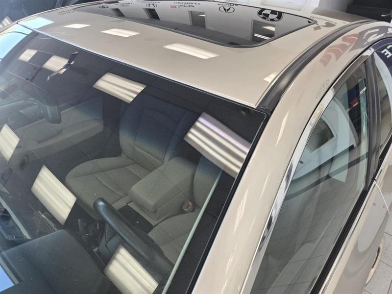 subaru Legacy 2017 - 10