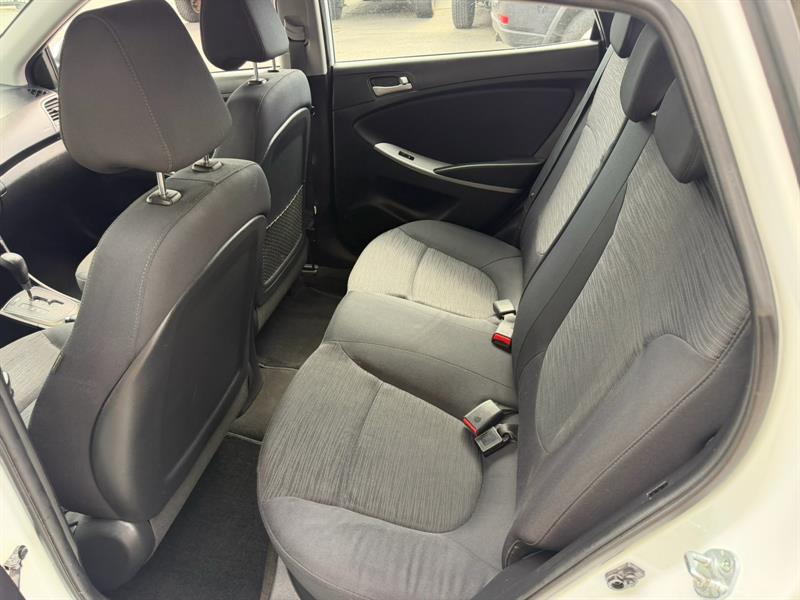 hyundai Accent 2015 - 14