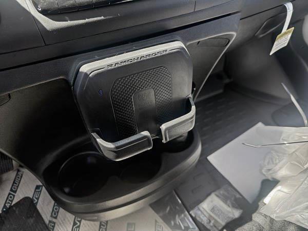 ram ProMaster fourgon vitré 2025 - 13